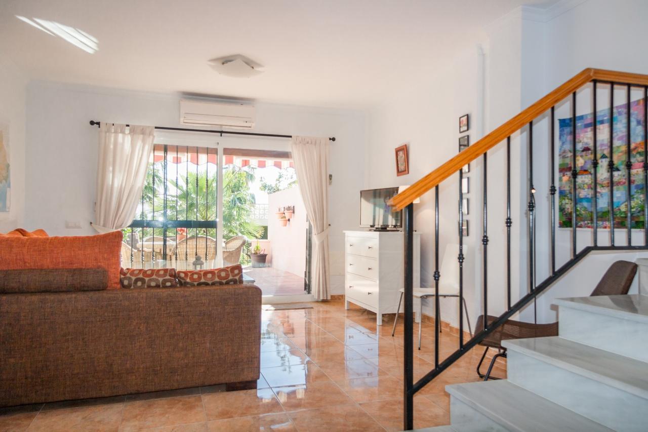 Cipreses House Vakantiehuis *